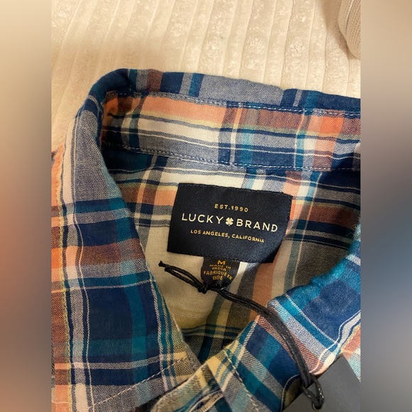 Beautiful Shirt - Picture 2 of 8